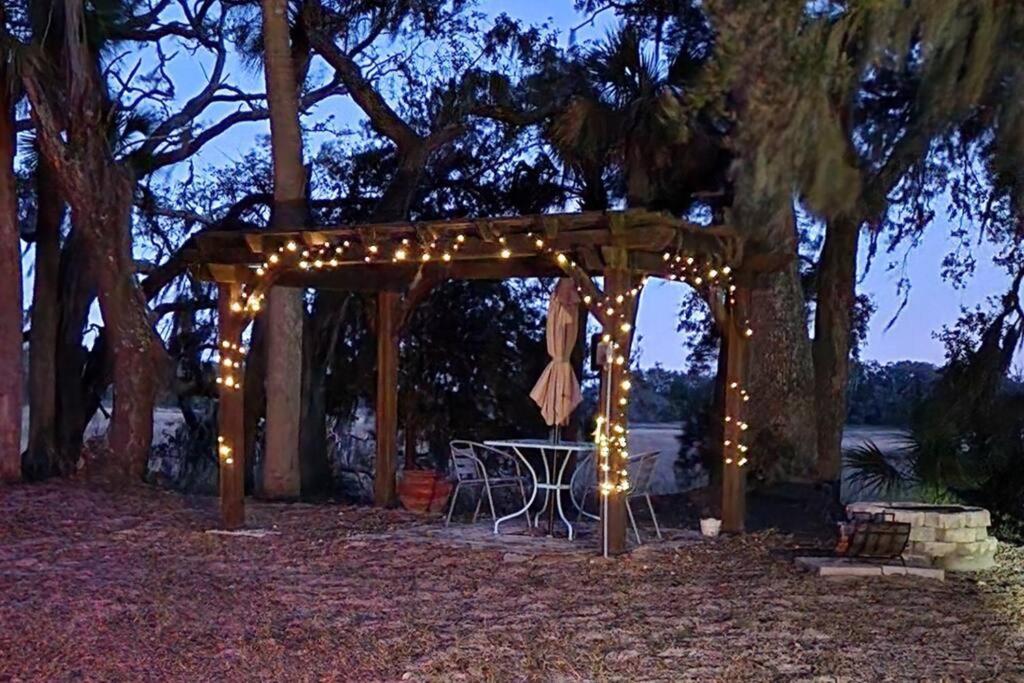Secluded Tiny House By The Marsh With Hunting Island Beach Pass Frogmore 외부 사진